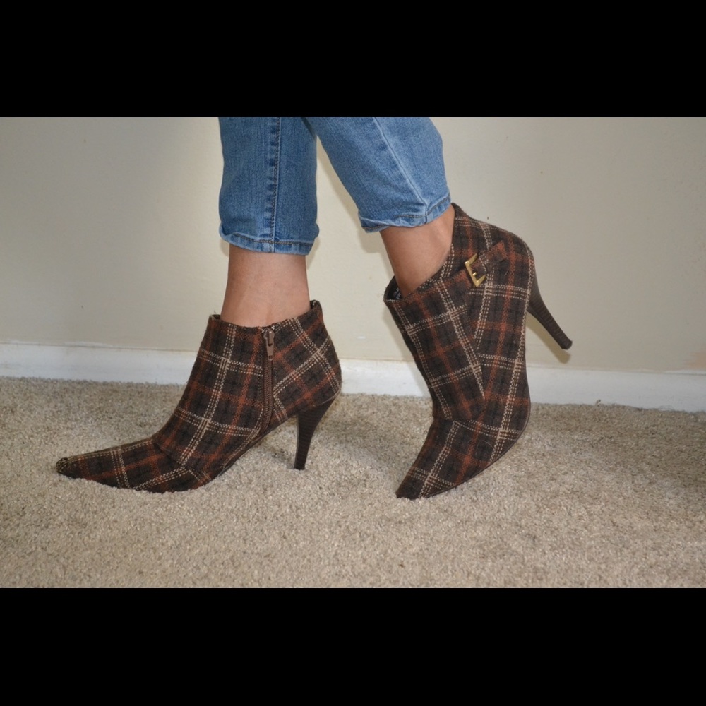 Plaid plaid plaid shoes????